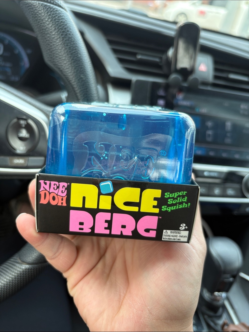 Nice Berg Super Solid Squish! - Blue